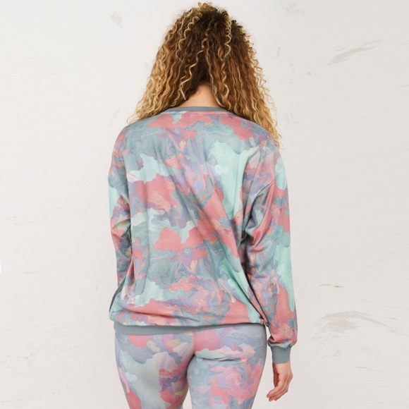 New Adidas Set - Pastel Camo Sweatshirt & Leggings - Picture 4 of 6